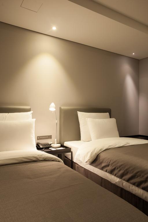 Hotel Gaden Szuvon Kültér fotó